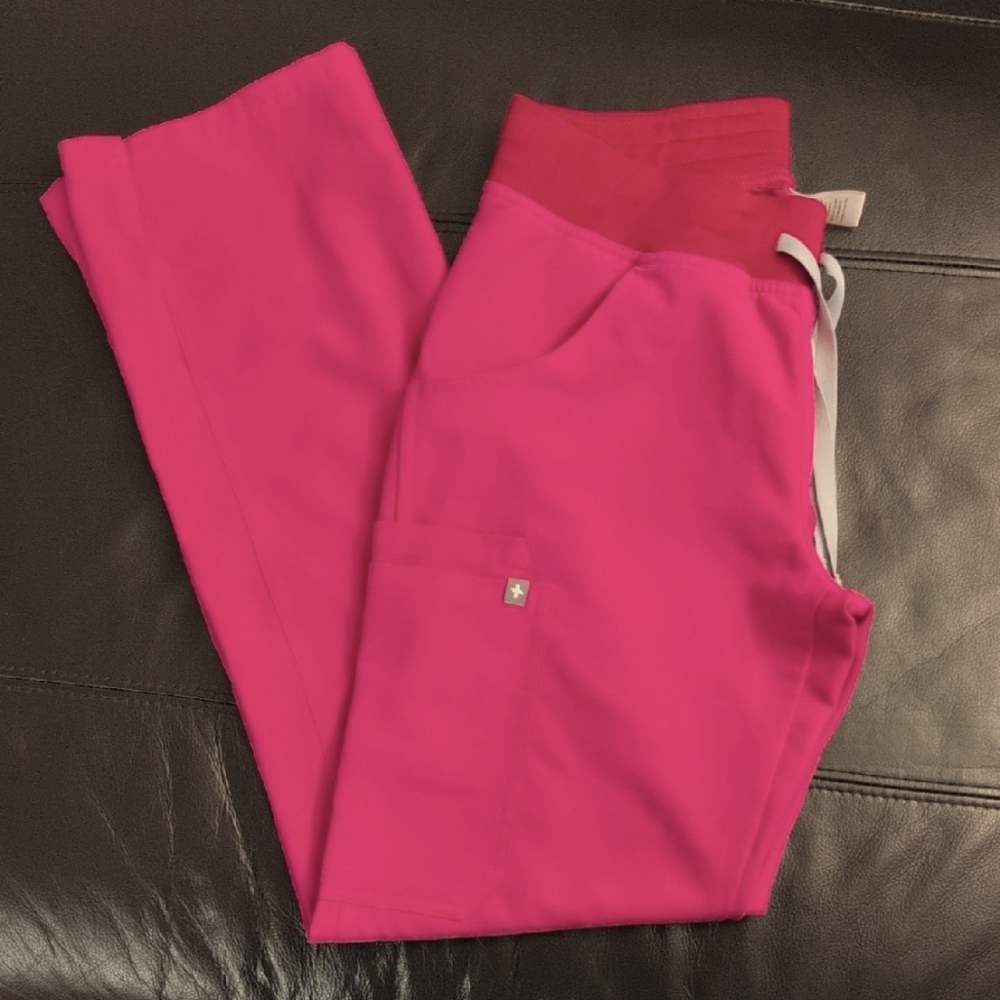 Figs Womens Shocking Pink Cargo Scrub Pants